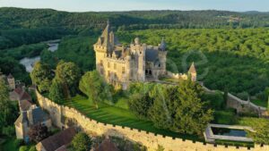 De ciel et d'eau, la vallée de la Dordogne en 4K